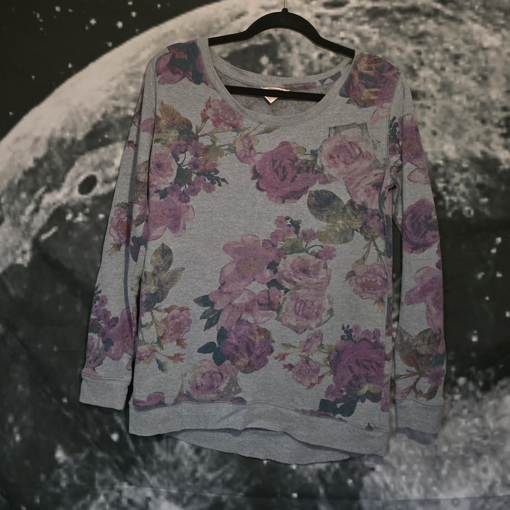 Arizona Jean Company Gray and Purple Sweatshirt